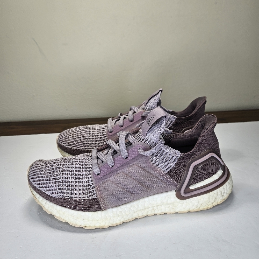 Adidas Ultraboost 19 Soft Vision Womens Athletic Running Shoes Size 8